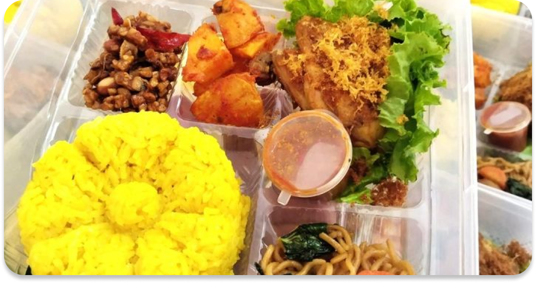 Paket Nasi Kuning Ayam Spesial